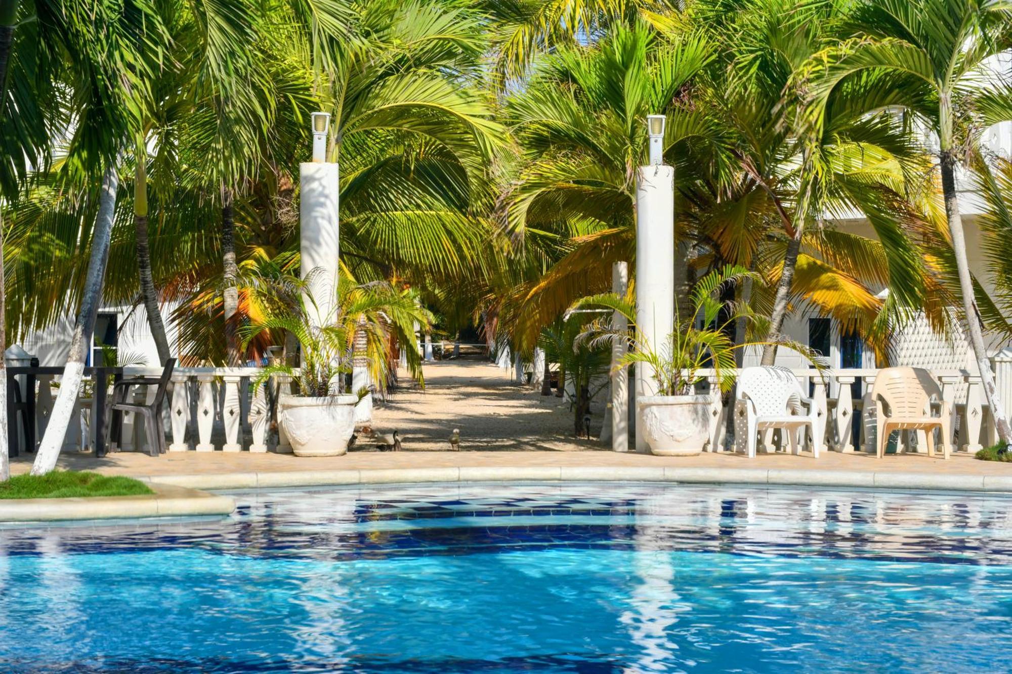 Hotel Isla Magica Coveñas Extérieur photo