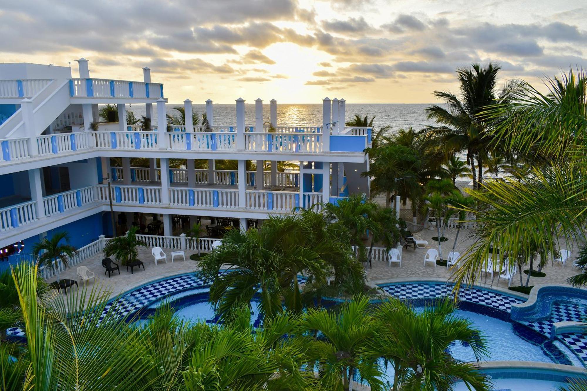Hotel Isla Magica Coveñas Extérieur photo