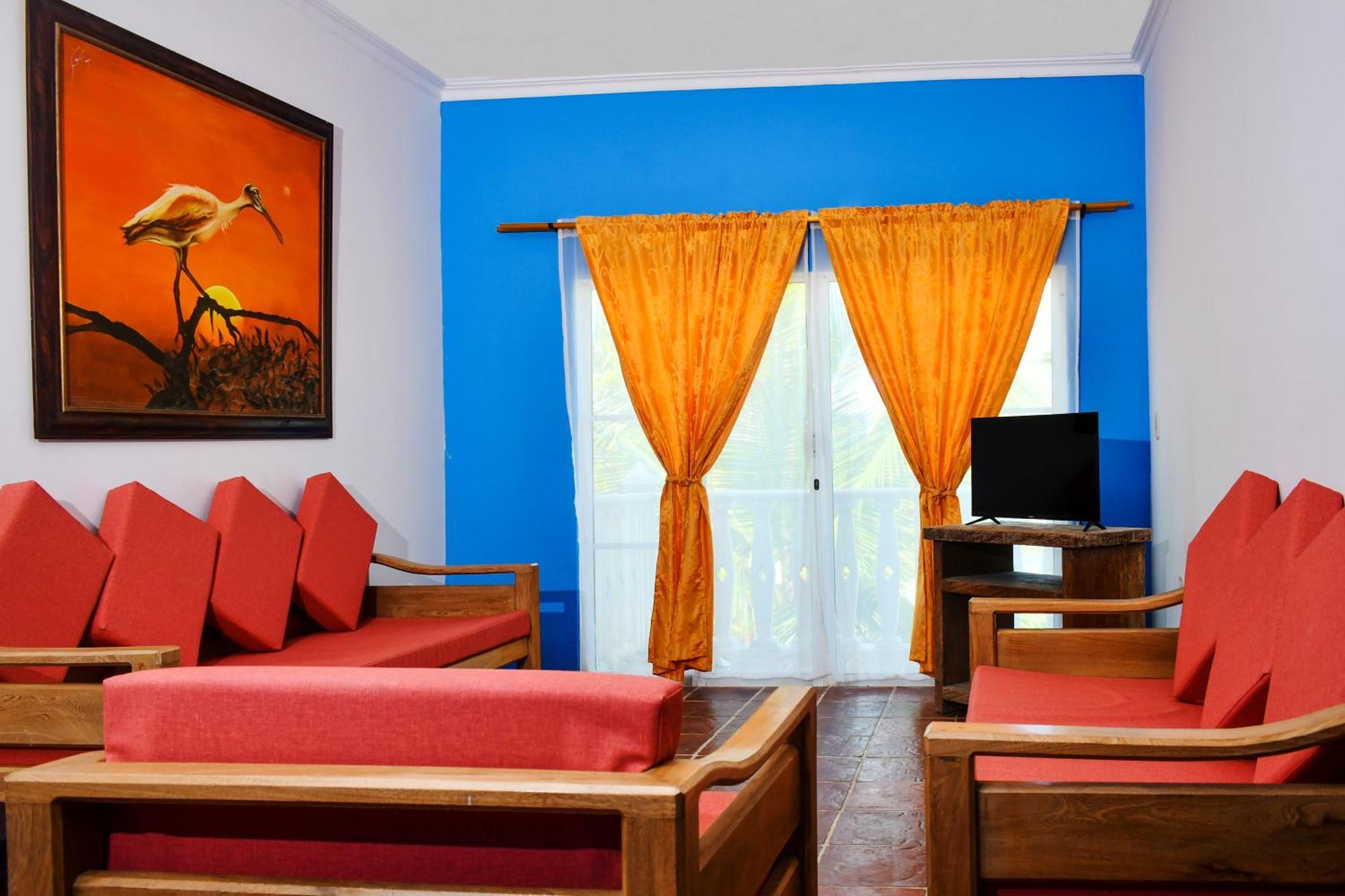 Hotel Isla Magica Coveñas Extérieur photo