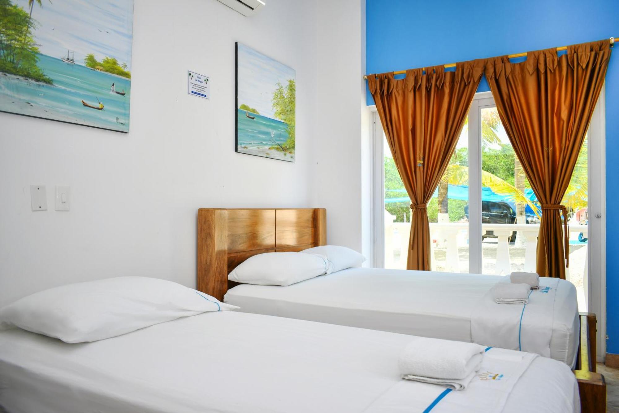 Hotel Isla Magica Coveñas Extérieur photo